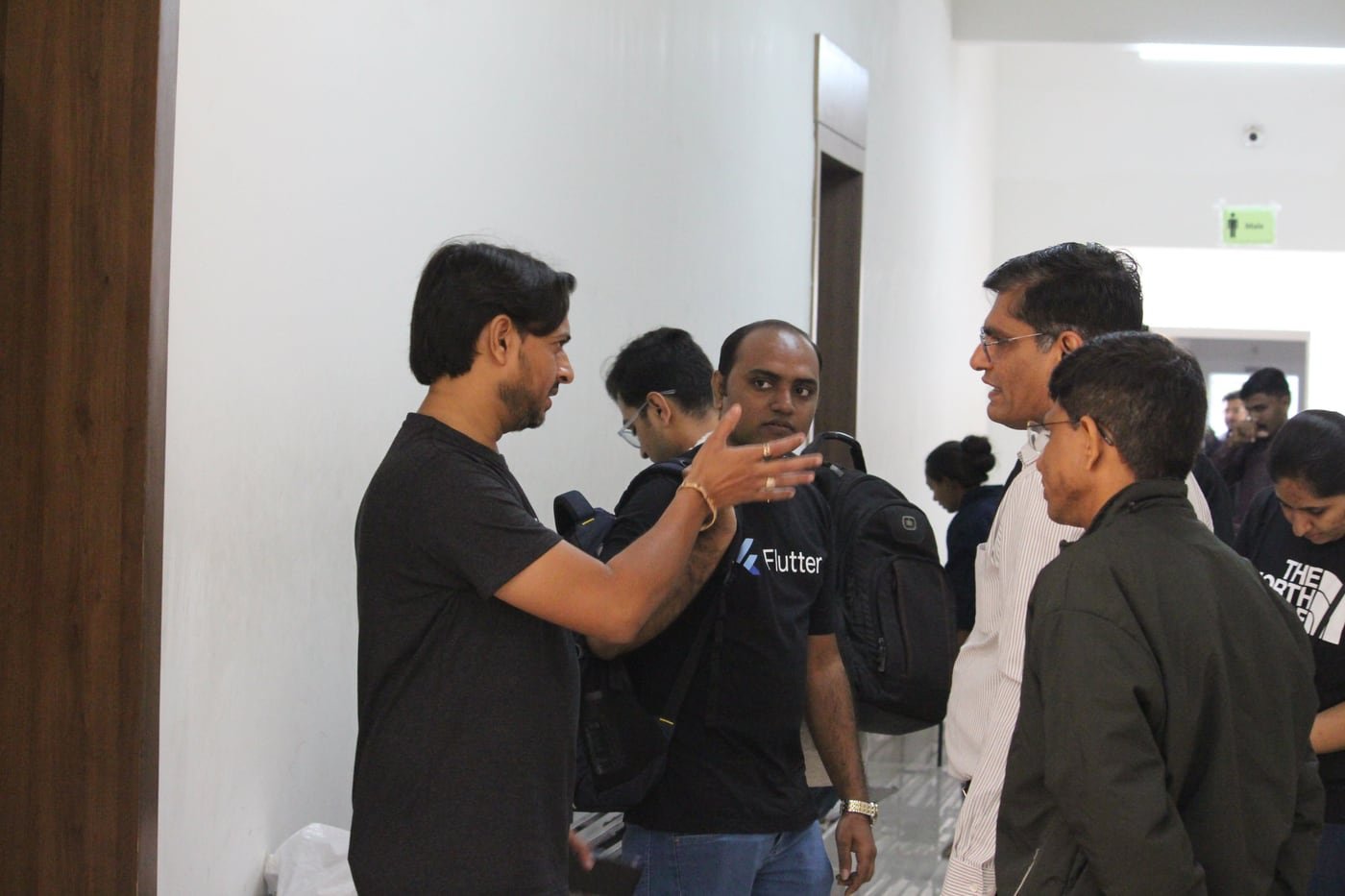 Jaydeep Adesara in conversation with Flutter community members